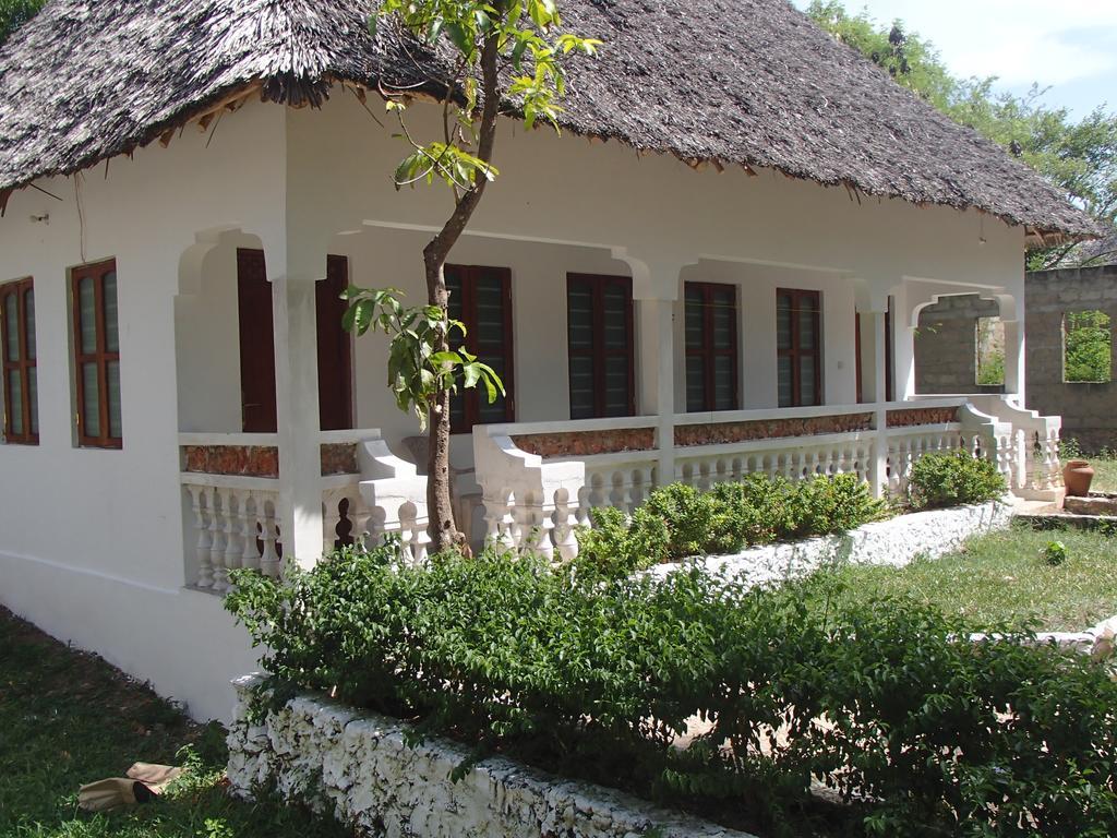 The Nungwi Inn Hotel Екстер'єр фото